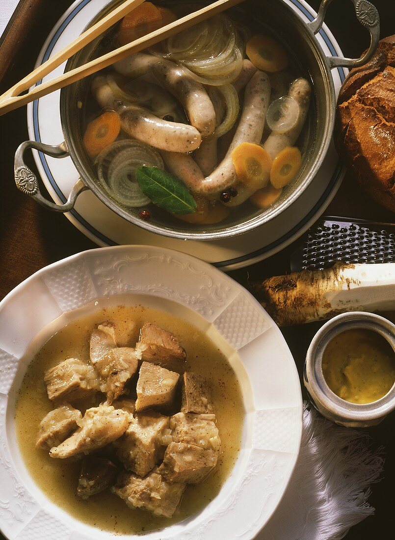 Saure Zipfel (Bratwürstchen) & Münsterländer Töttchen(Ragout)