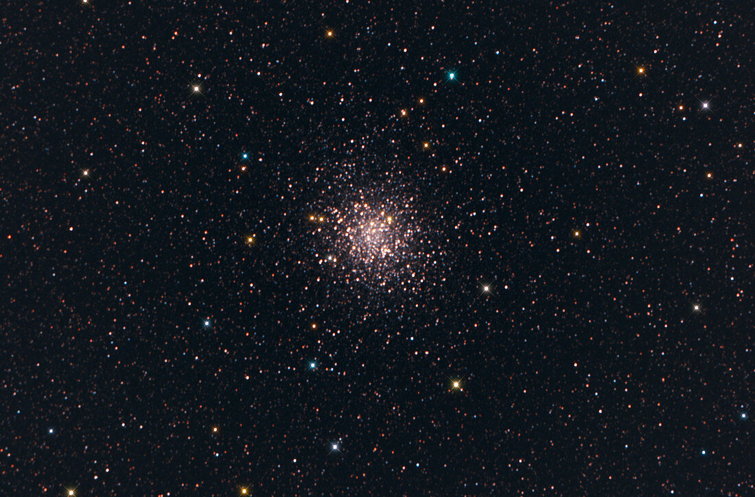 Star Cluster M22 in Sagittarius