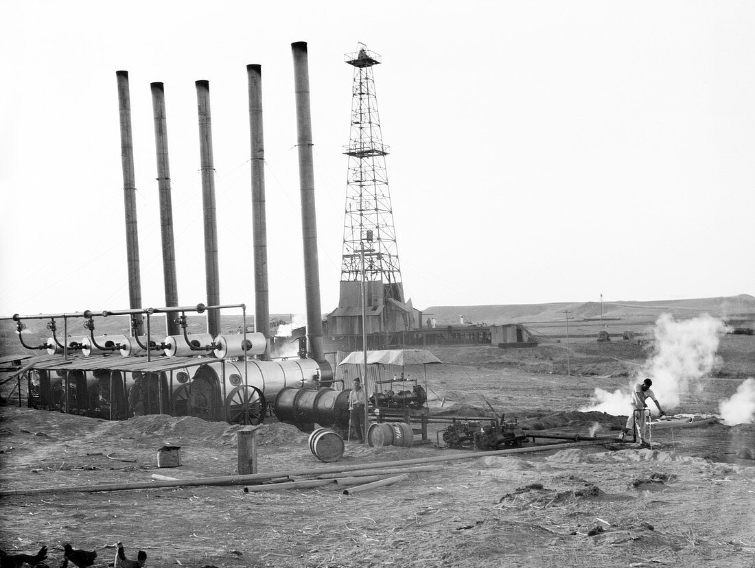 Oil well in Iraq,1932