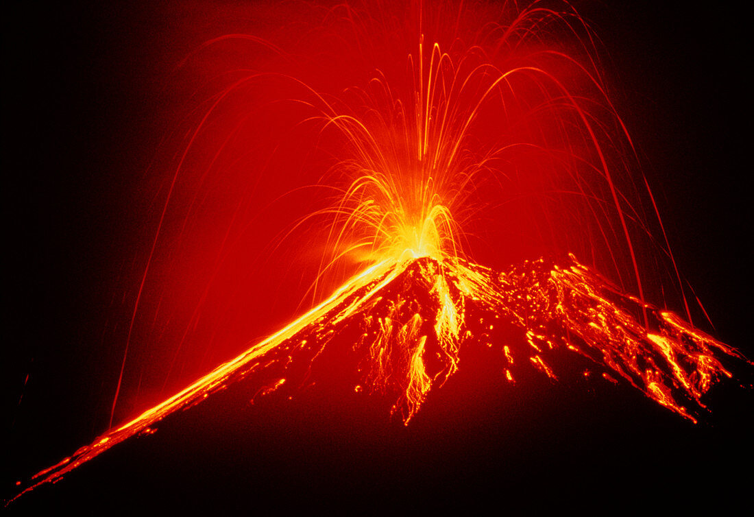 Eruption of volcano Arenal