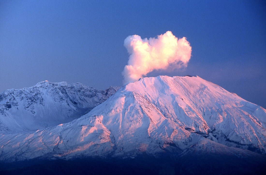 Mount Saint Helens Venting Steam