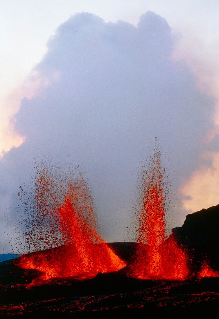 Lava fountains on Piton de la Fournaise volcano