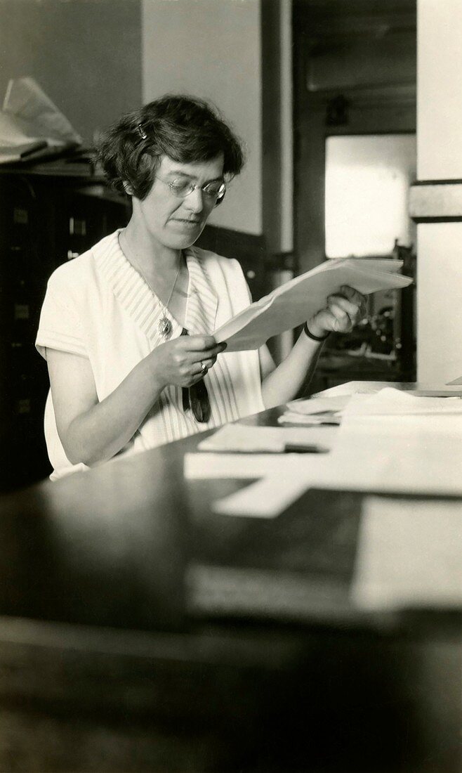Nina Kobelt, Rockefeller Institute secretary