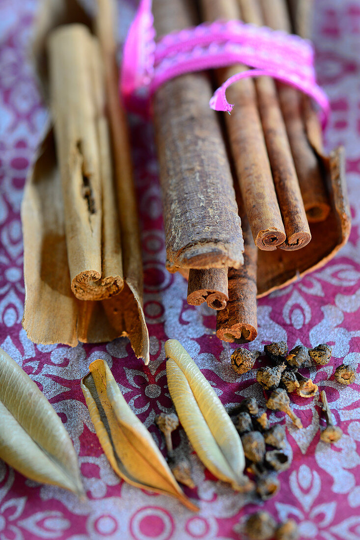 Cinnamon sticks and various spices