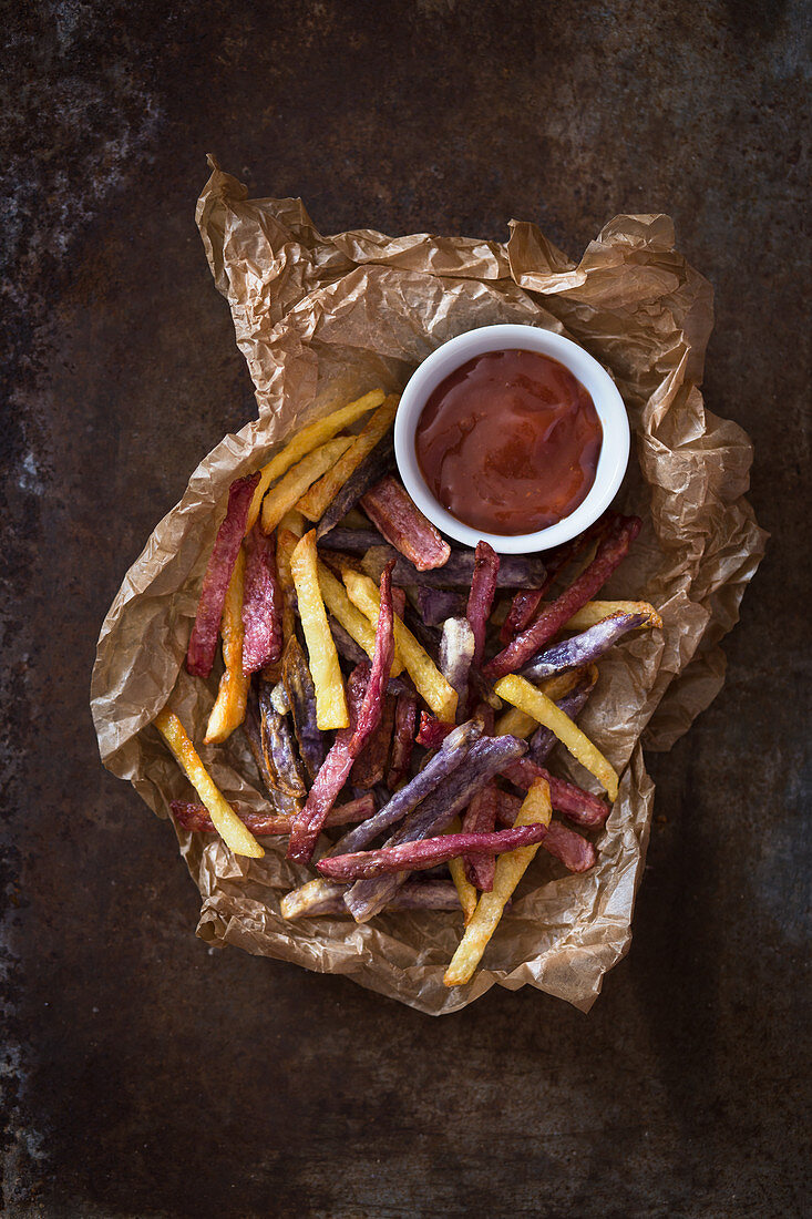 Ofengebackene bunte Pommes frites