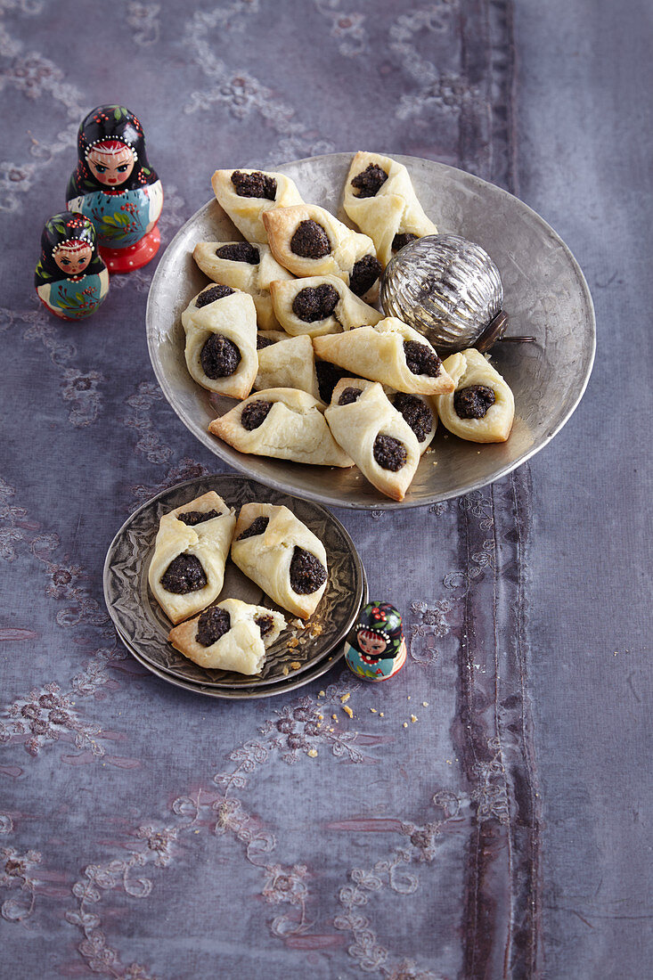Kolachki filled with poppy seeds (Russian Christmas pastries)