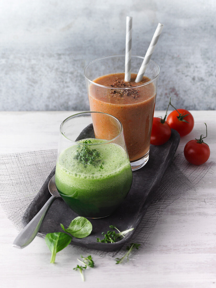 A tomato smoothie and a lamb's lettuce and cress smoothie