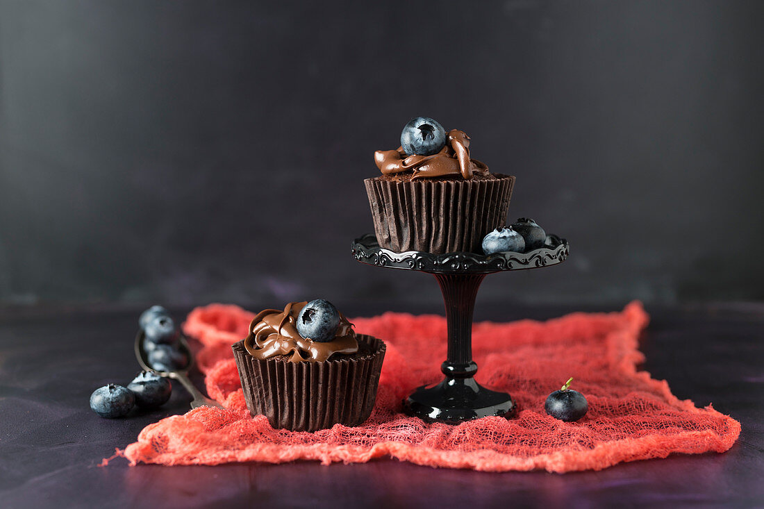 Blueberry cupcakes with chocolate cream
