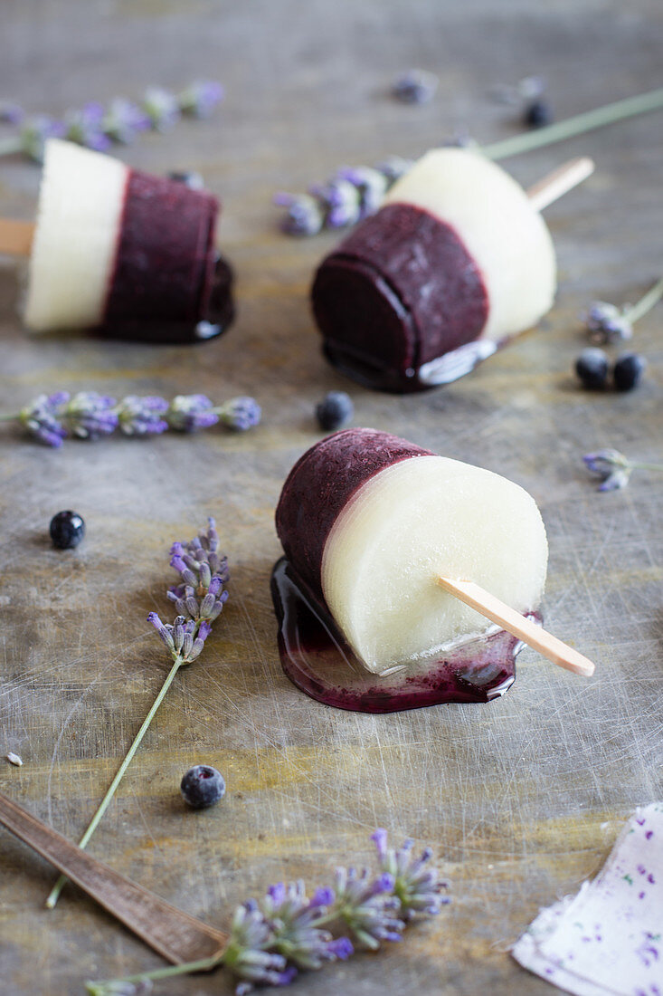 Lavender and blueberry ice lollies