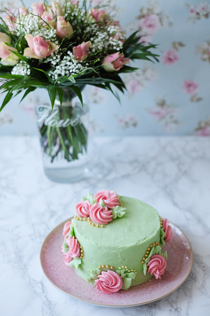 Vanilla and orange cake for Mother's Day