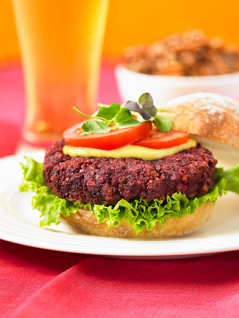 Pekannuss- und Rote-Bete-Burger