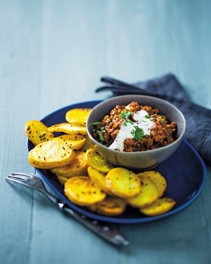 Indian style minced meat with curry potatoes