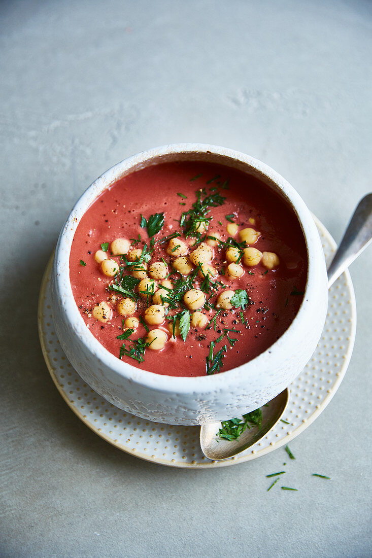 Beetroot and hummus soup with chickpeas