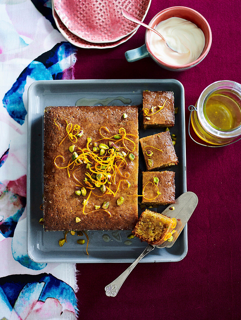 Flourless pistachio orange cake