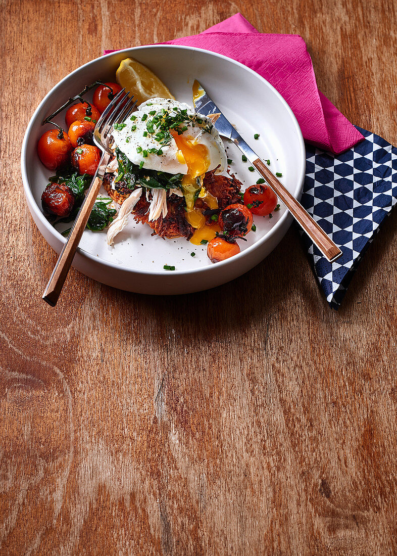 Parsnip fritters with chicken, vegetables and poached egg