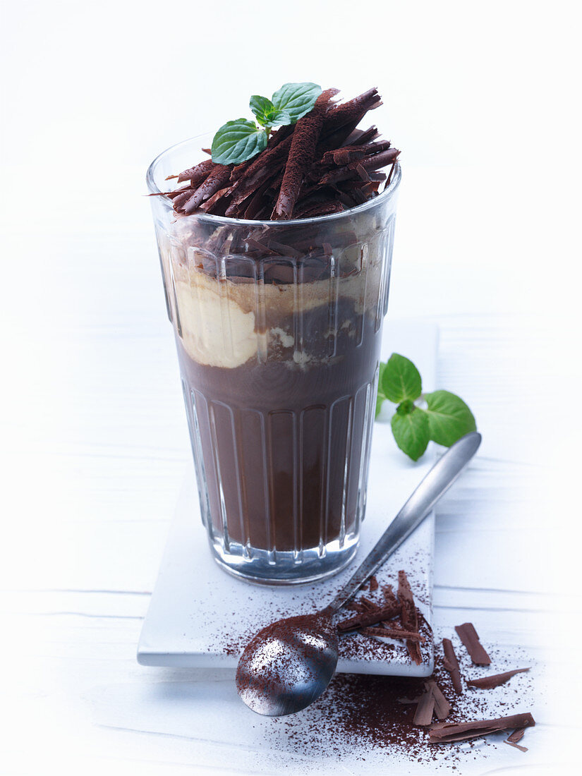 Chocolata (coffee with rum, chocolate and ice cream)