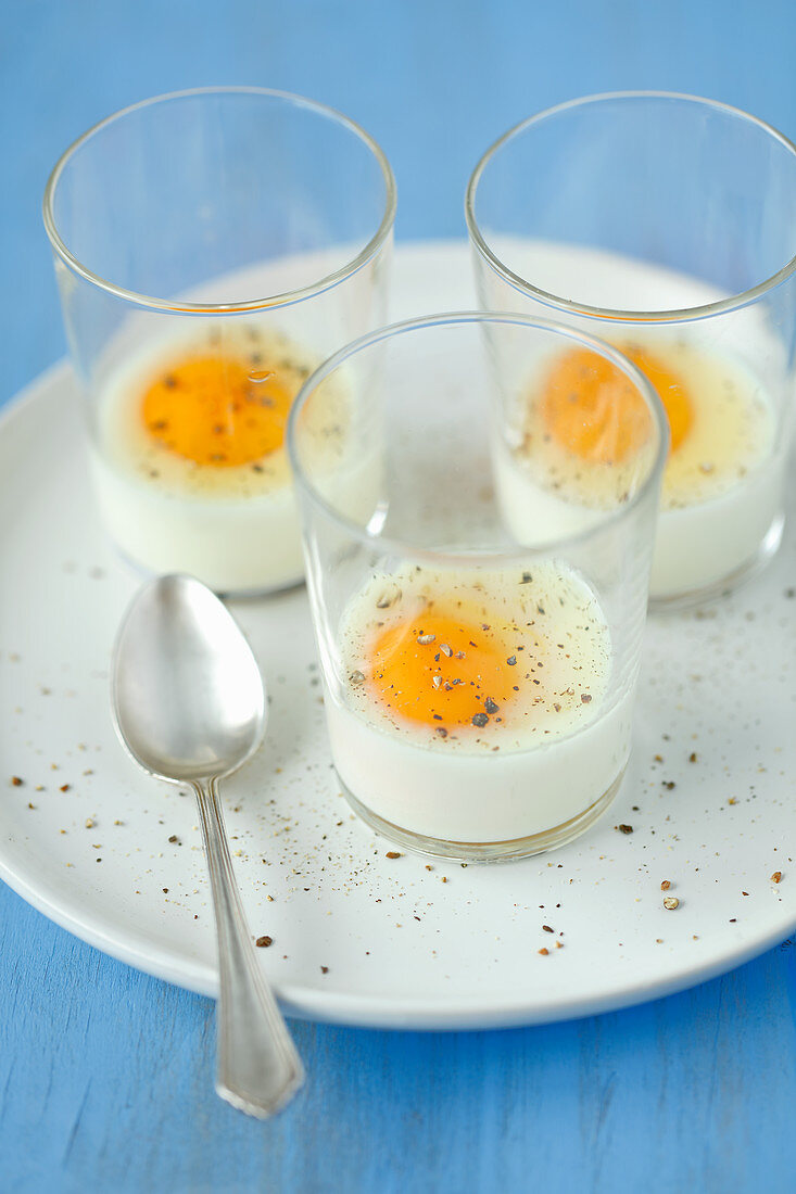 Egg, boiled in glass