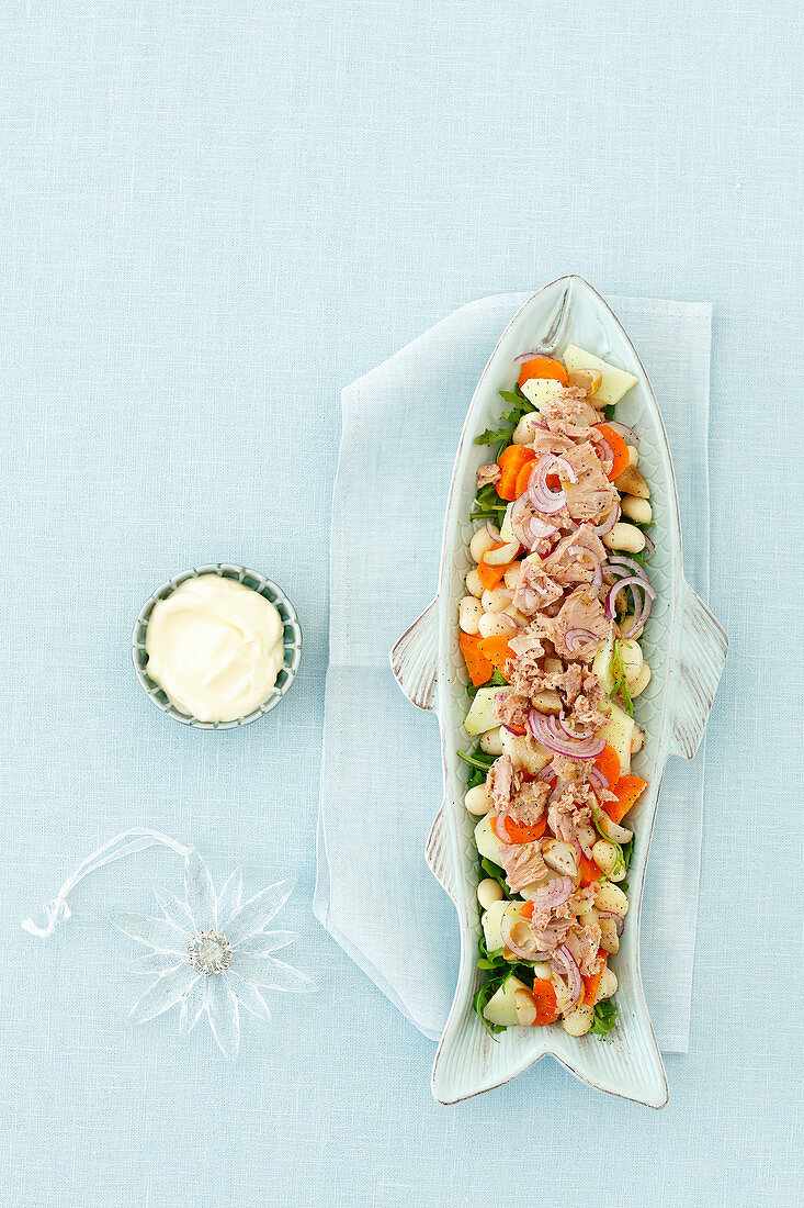 Weisser-Bohnen-Karotten-Salat mit Thunfisch