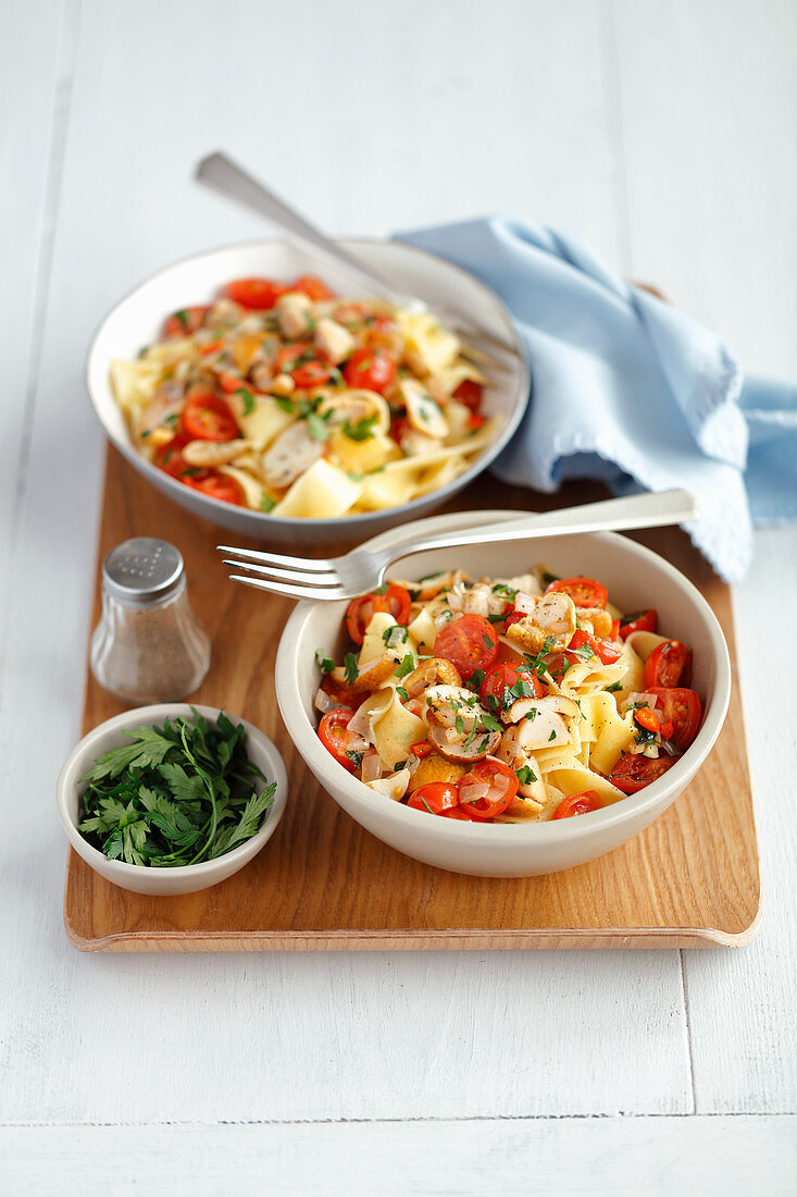 Pappardelle with ceps and cherry tomatoes