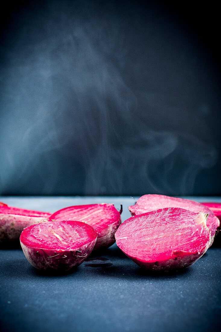 Steaming, cooked beetroot