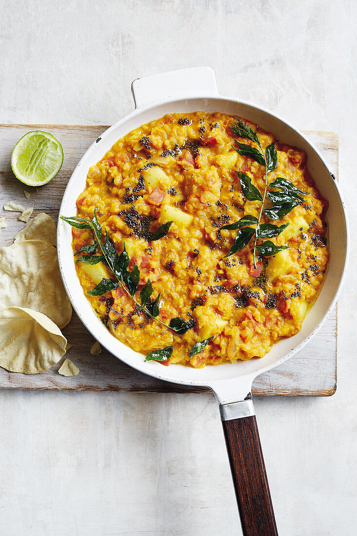 Lentil and vegetable daal with turmeric and curry leaves (vegan)
