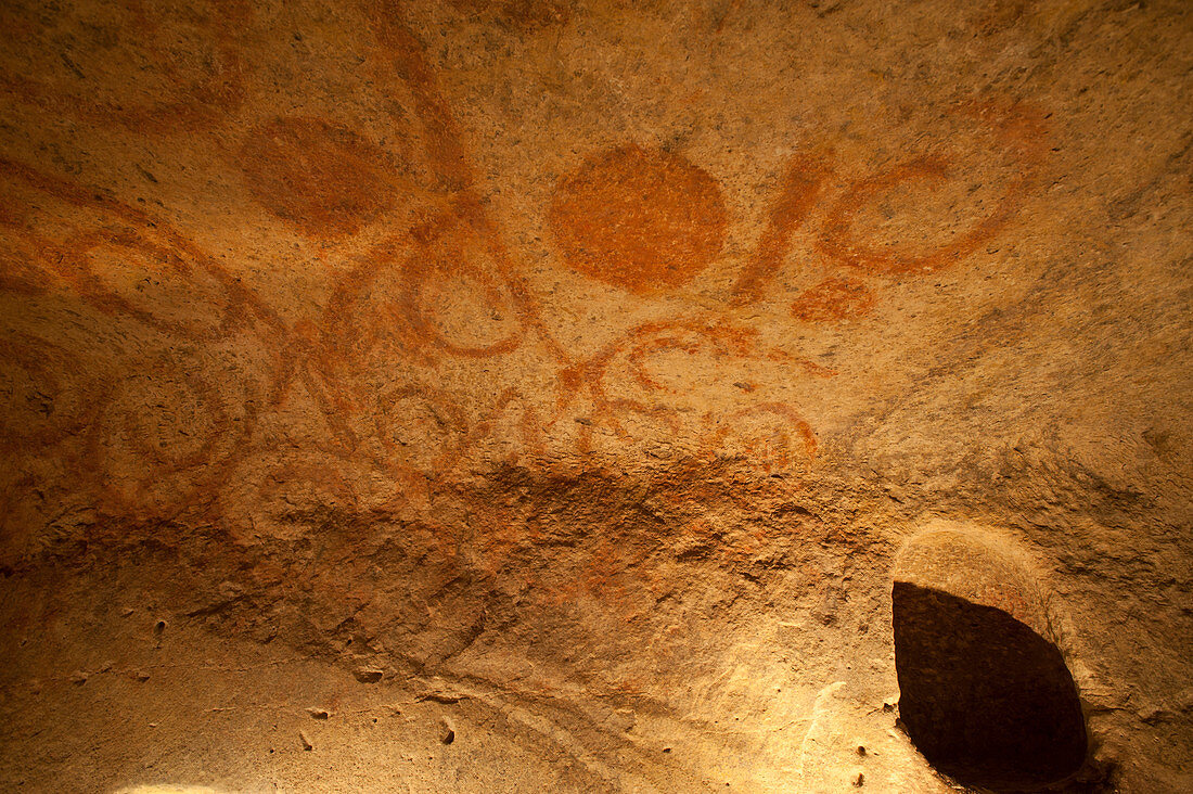 Petroglyphs in the Hypogeum of Hal-Saflieni, Malta