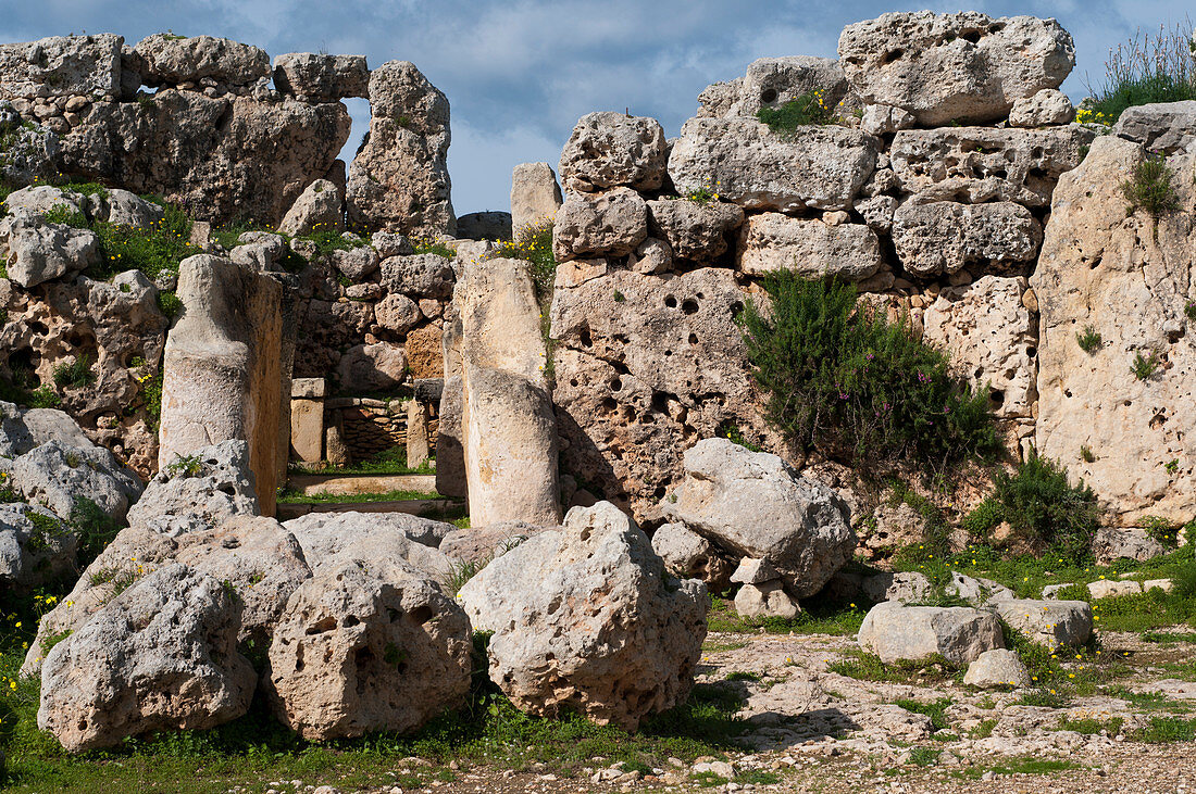 Ruins at the Ggantija temple complex, Malta