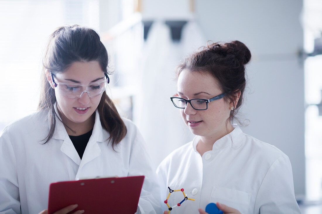 Female scientists in laboratory