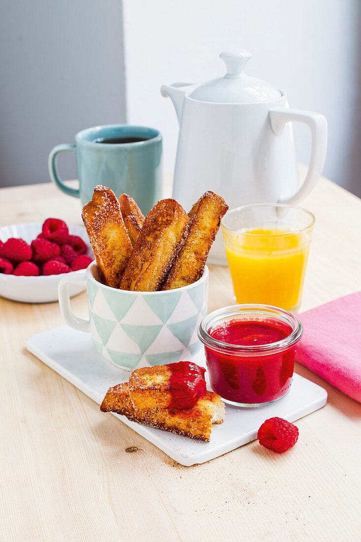 French toast sticks with raspberry jam for brunch