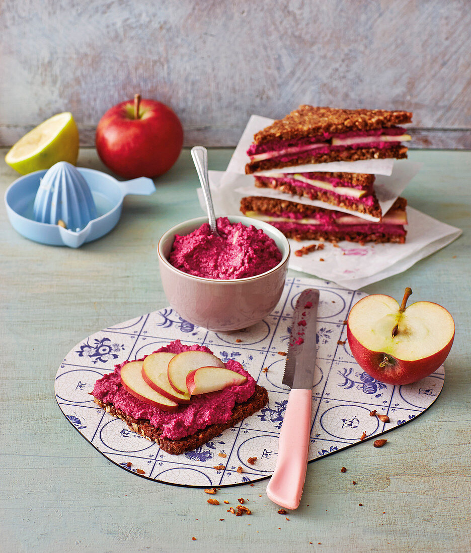 Wholemeal bread with a beetroot and apple spread