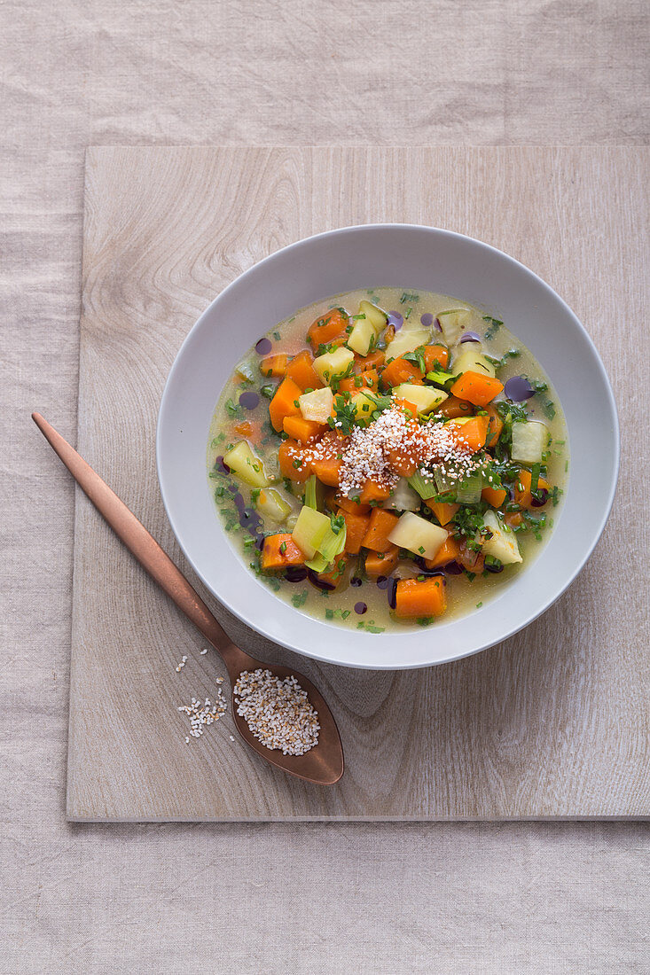 Pumpkin and potato stew with puffed amaranth