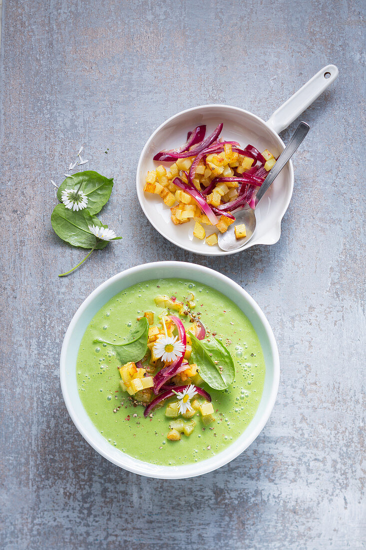 Sorrel soup with rainbow vegetables