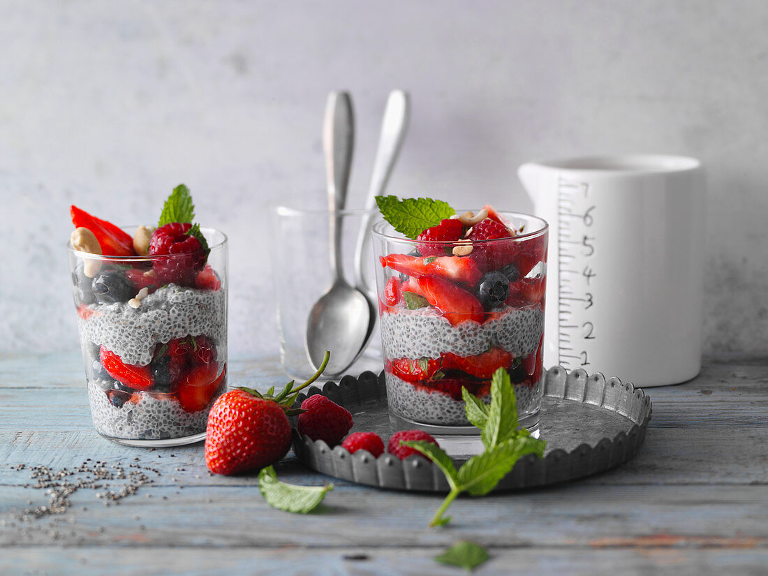 Chia almond drink pudding with berries