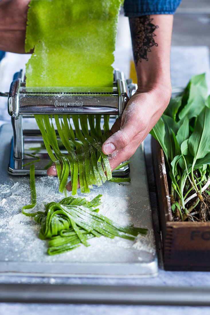 Homemade wild garlic pasta