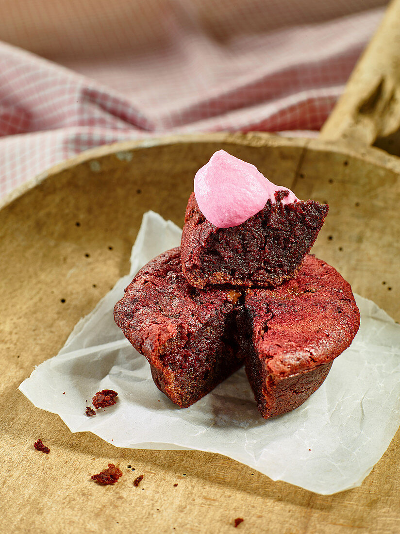 Beetroot and chocolate cake