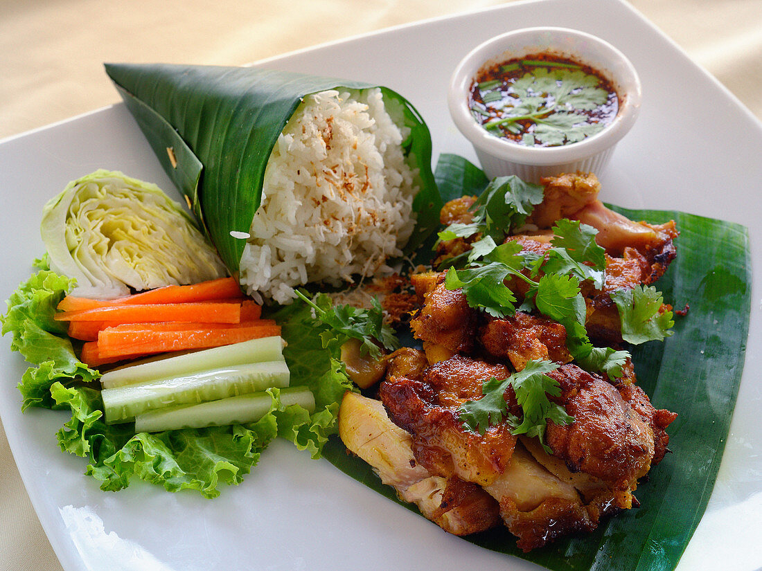 Gai Yang Kamin (grilled chicken, Thailand)