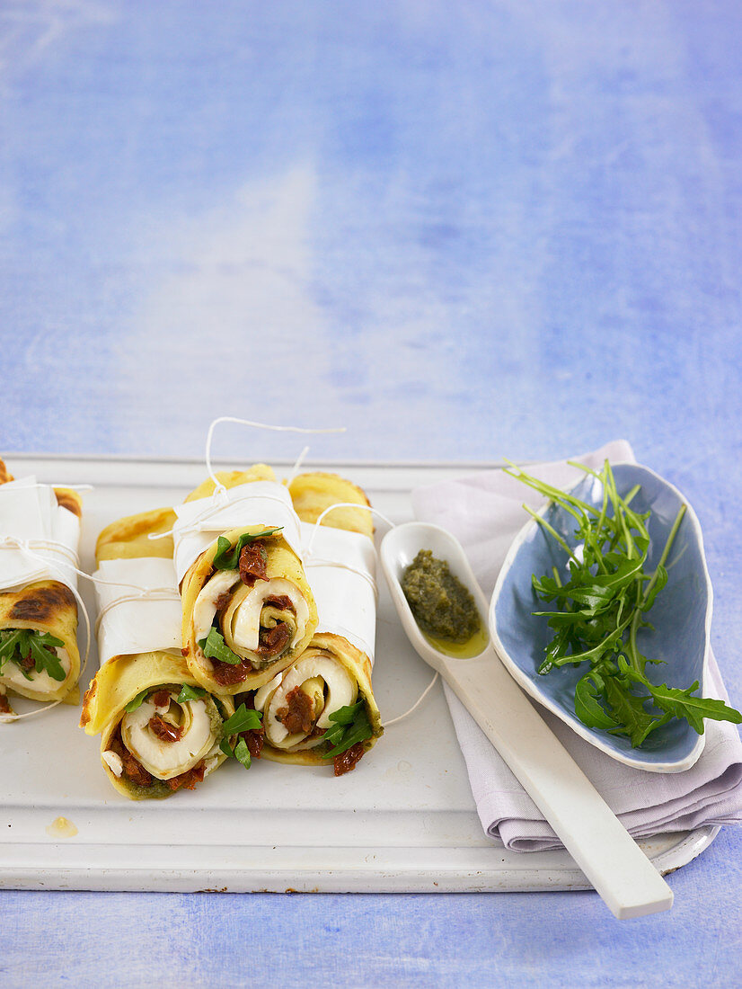 Wraps mit Tomaten und Mozzarella