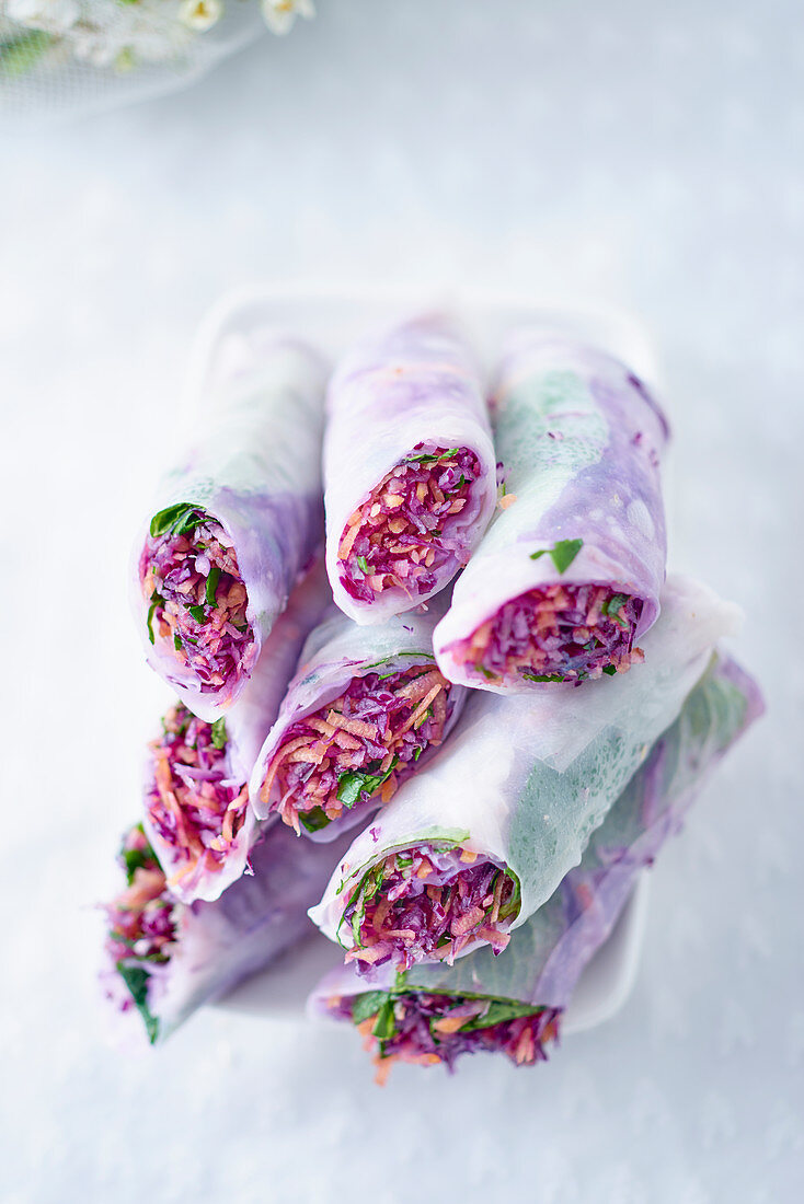 Spring rolls with vegetable filling