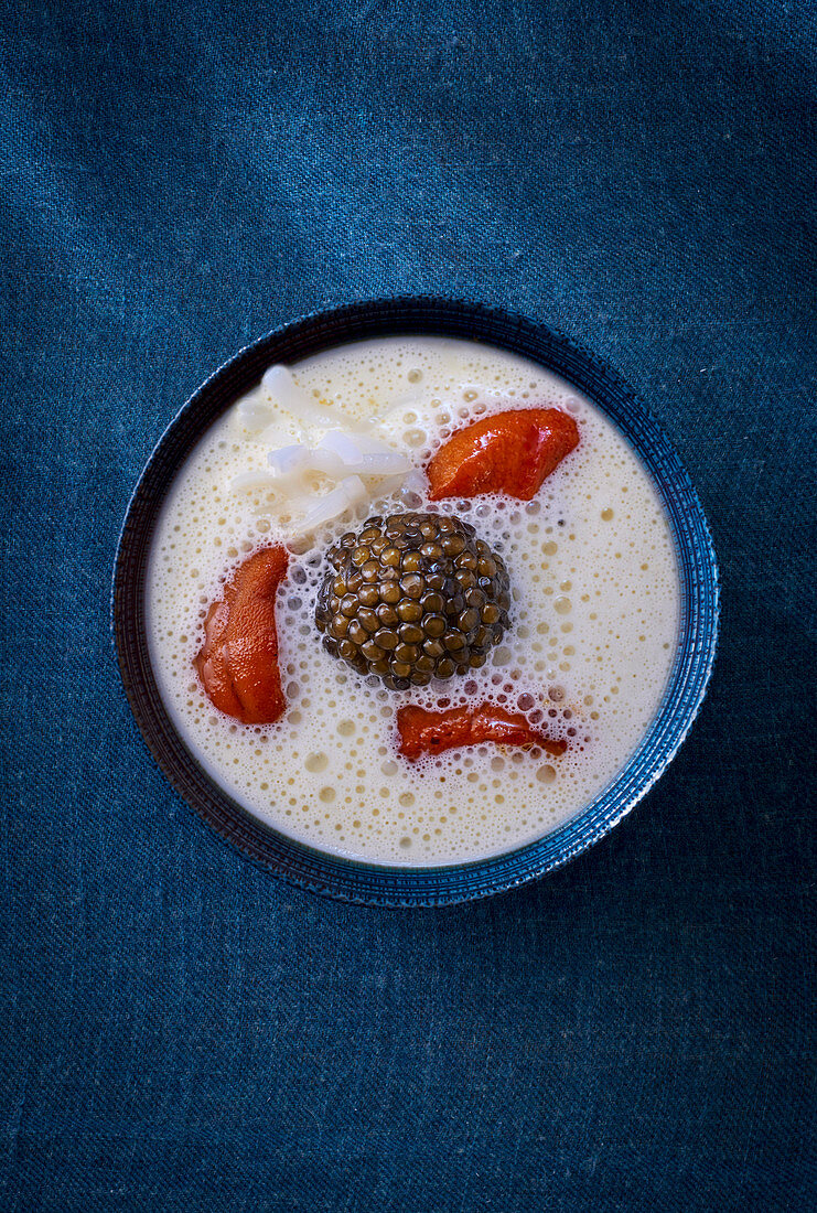Foam soup with sea urchin caviar