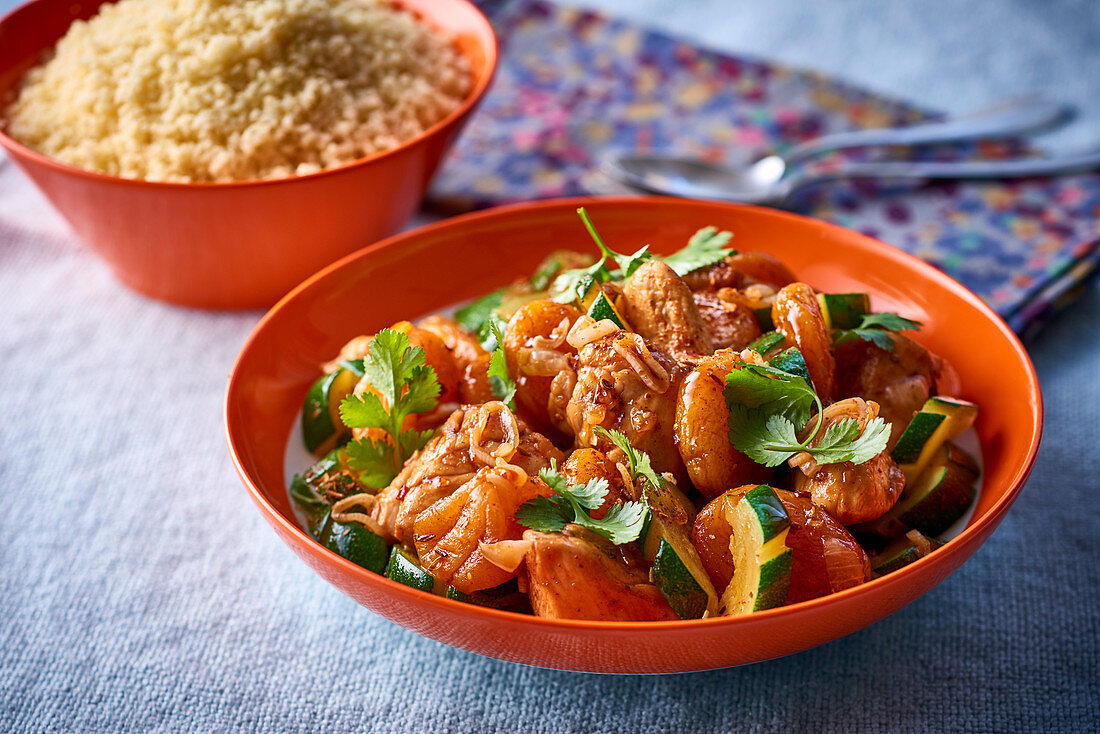 Tajine mit Hähnchen und getrockneten Aprikosen