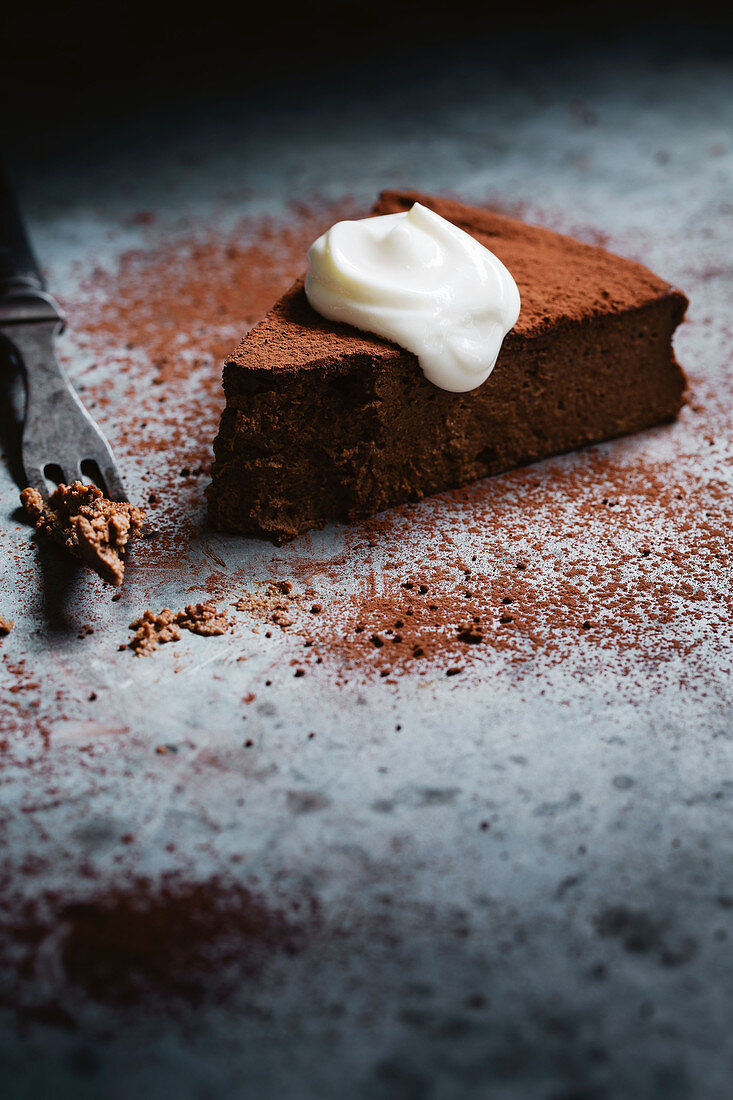 Chocolate rum and raisin ricotta cake