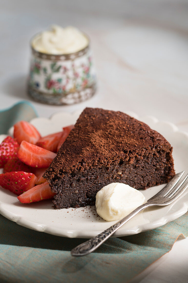 Flourless chocolate torte