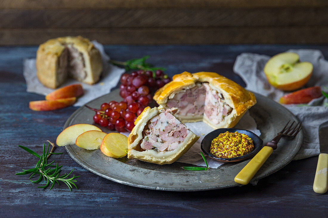 Classic pork pie (England)