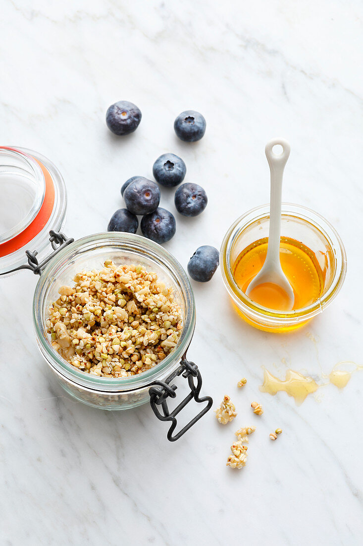 Cooked buckwheat, honey and blueberries