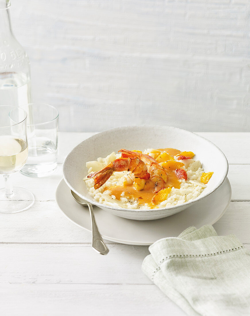 Salsify risotto with prawns and citrus fruit