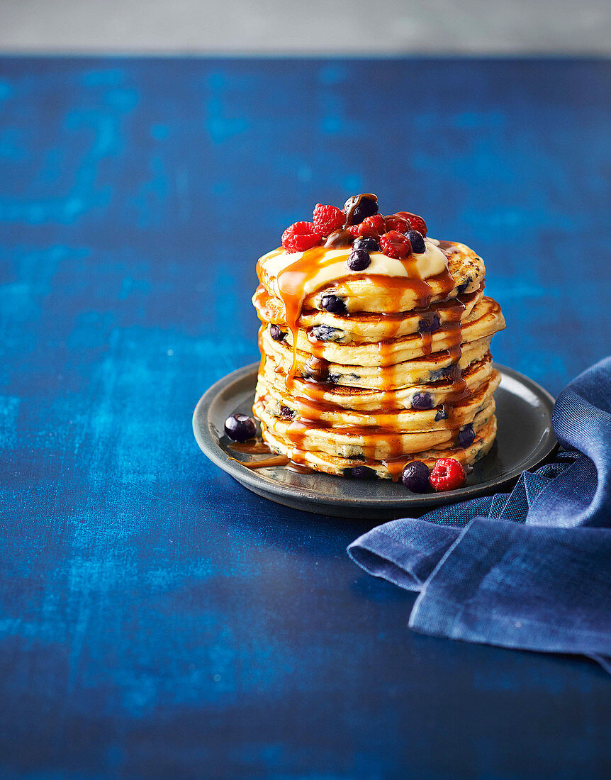 Blueberry and custard pancakes with caramel sauce