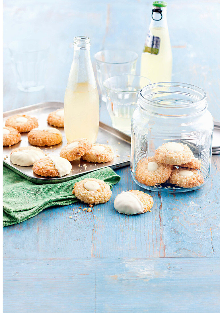 Macadamia and white chocolate biscuits