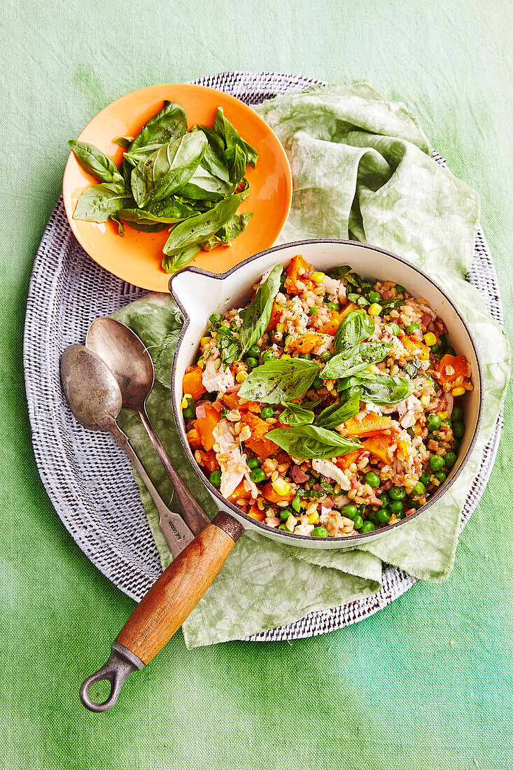 Gerstenrisotto mit Huhn und Gemüse