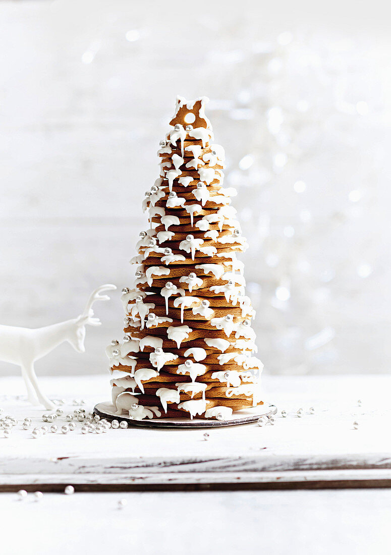 Lebkuchen-Weihnachtsbaum mit Zuckerguss