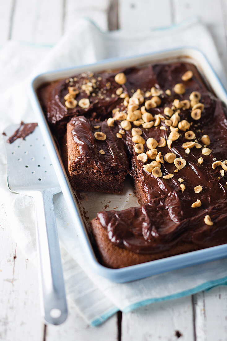 Tray cake with sour cream ganache